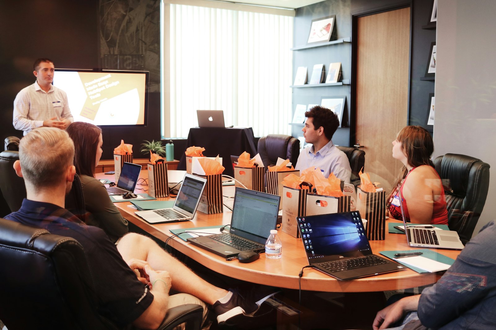SLM (Sales & Leadership Mastery)
